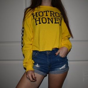 Cropped Long Sleeve Shirt